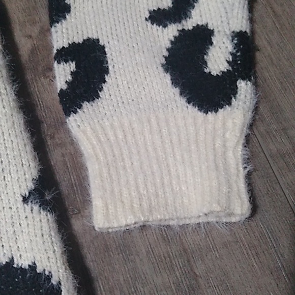 Dreamers by Debut Leopard Cheetah Print Cardigan Sweater Shrug Size M/L - Picture 4 of 11